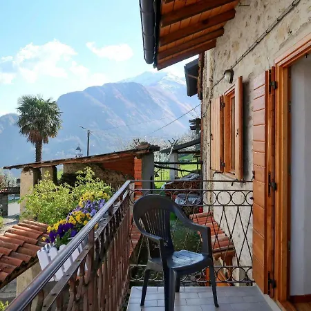 Locazione Turistica Rustico Orsini Como
